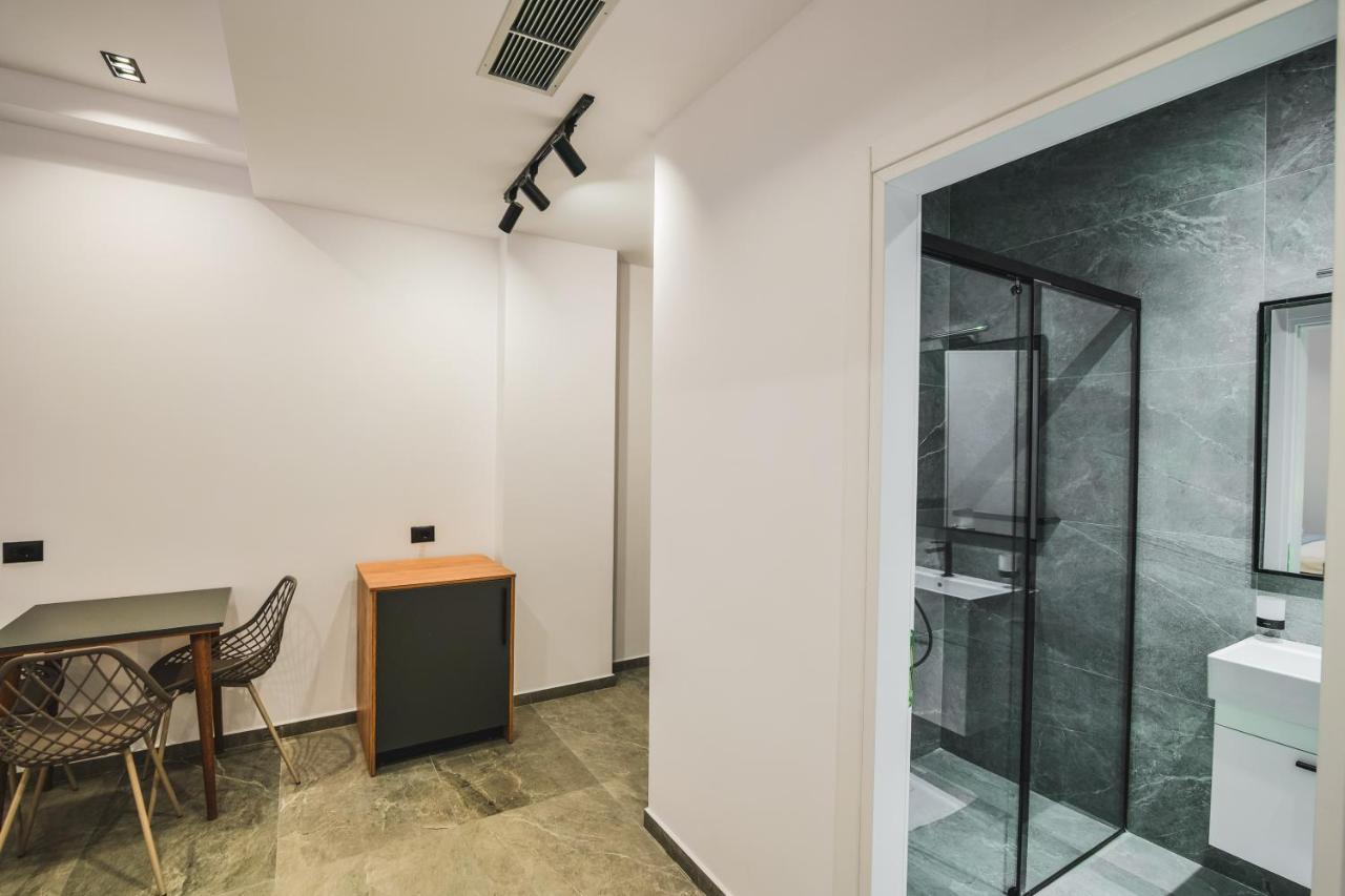 Jad Rooms Sarandë 外观 照片