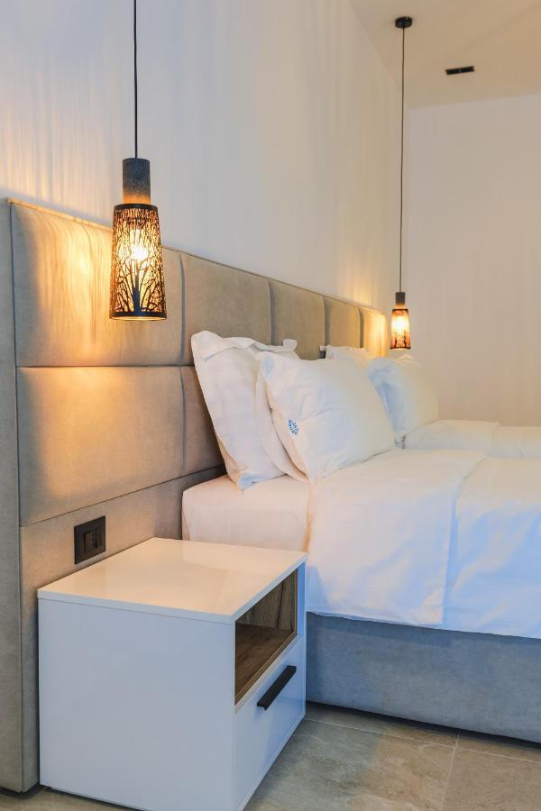 Jad Rooms Sarandë 外观 照片
