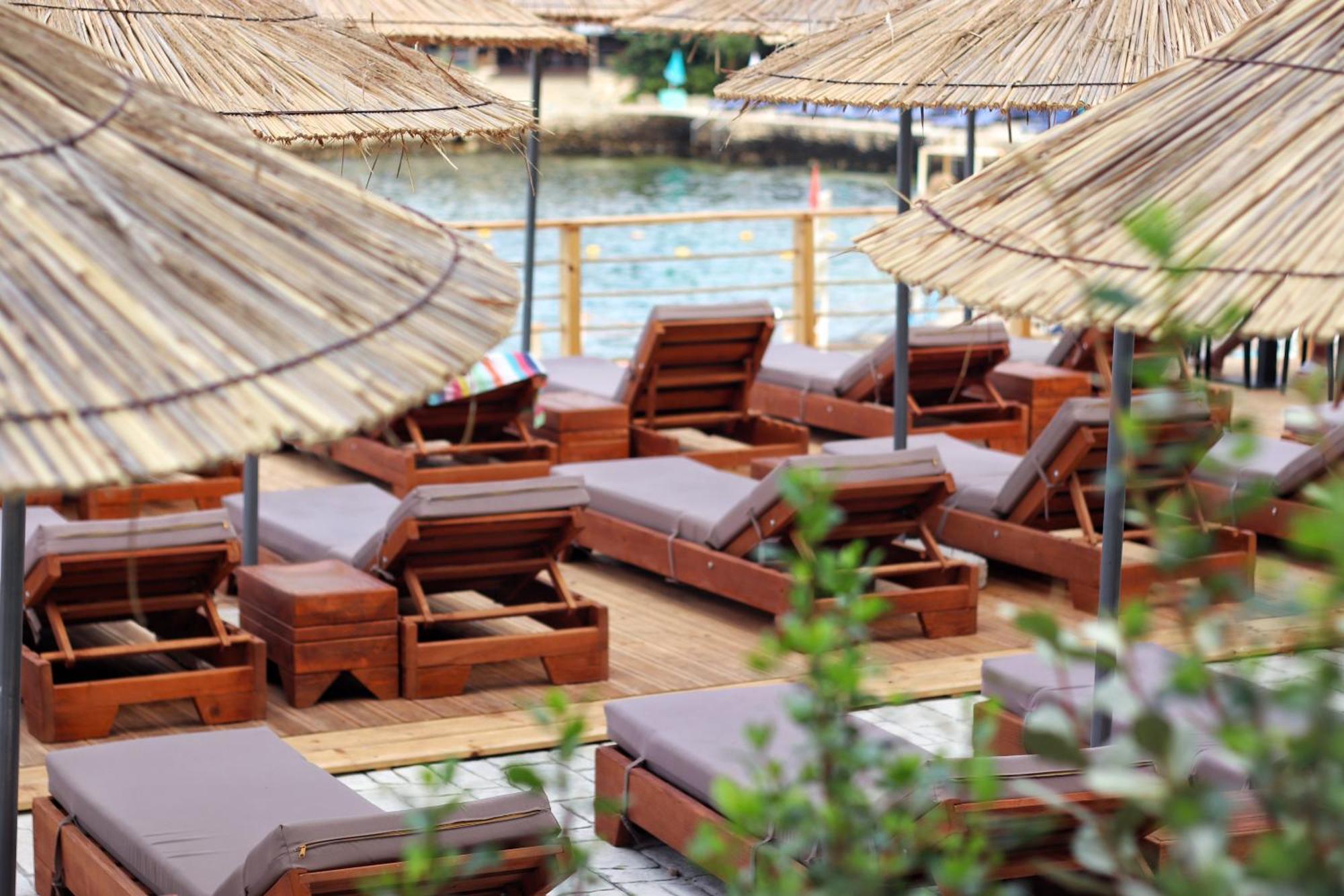 Jad Rooms Sarandë 外观 照片