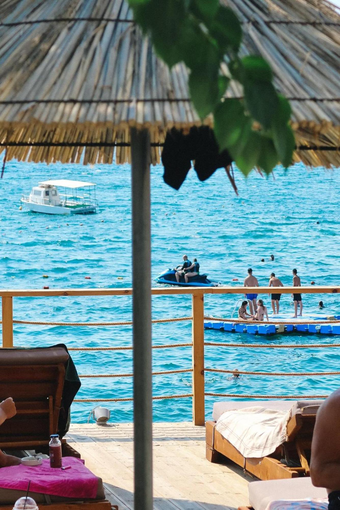 Jad Rooms Sarandë 外观 照片