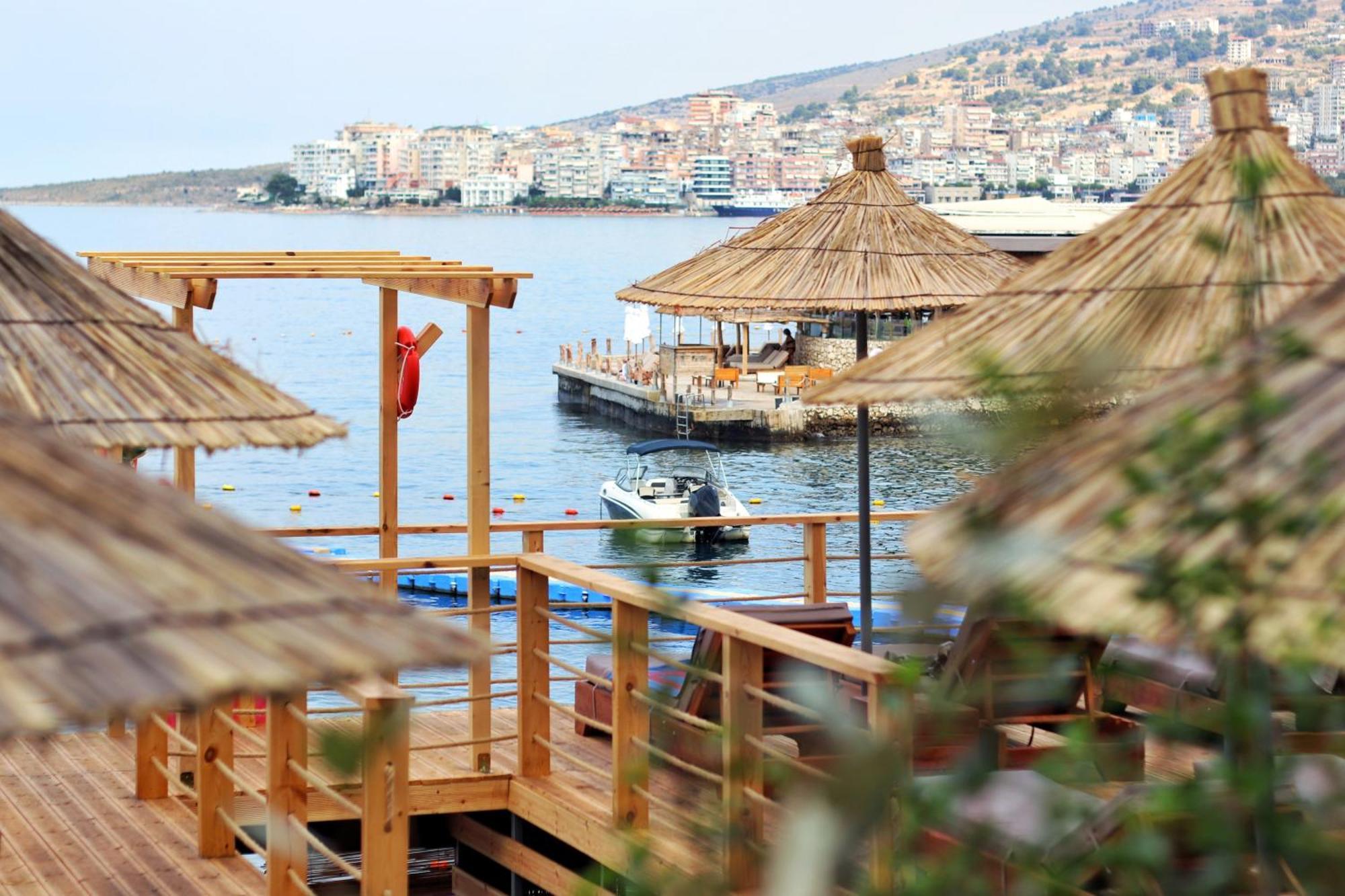Jad Rooms Sarandë 外观 照片